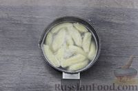 Фото приготовления рецепта: Бананово-творожные ленивые вареники с сухарным соусом - шаг №16