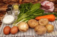 Фото приготовления рецепта: Щавелевый суп со сметаной и яичной паутинкой - шаг №1
