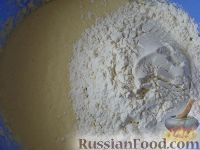 Фото приготовления рецепта: Мини-кексы "Нежные" - шаг №3
