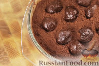 Фото приготовления рецепта: Трюфели из черного шоколада с ликером - шаг №6