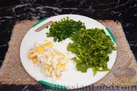 Фото приготовления рецепта: Салат из свёклы, щавеля и яиц - шаг №5