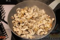 Фото приготовления рецепта: Плов с грибами, в духовке - шаг №8