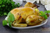 Фото приготовления рецепта: Курица, фаршированная молодым картофелем (в духовке) - шаг №11