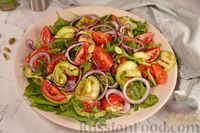 Фото к рецепту: Салат с жареными кабачками, помидорами и семечками
