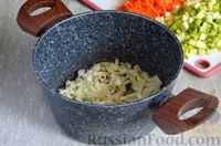 Фото приготовления рецепта: Кускус с овощами и соевым соусом - шаг №3