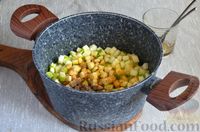 Фото приготовления рецепта: Кускус с овощами и соевым соусом - шаг №5