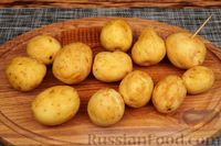 Фото приготовления рецепта: Молодая картошка, запечённая в рукаве - шаг №2