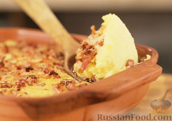 Рецепт Картофельное пюре с беконом и сыром чеддер