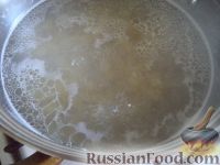 Фото приготовления рецепта: Макароны с курицей под сливочным соусом с грибами - шаг №2