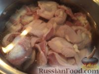 Фото приготовления рецепта: Куриные желудочки в подливке - шаг №2