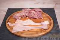Фото приготовления рецепта: Фаршированные куриные окорочка с кабачком - шаг №2