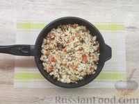 Фото приготовления рецепта: Рис с индейкой, грибами и овощами - шаг №13