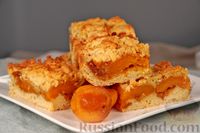 Фото к рецепту: Тёртый пирог с карамелизованными абрикосами