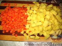 Фото приготовления рецепта: Овощной суп с кукурузой и цветной капустой - шаг №2