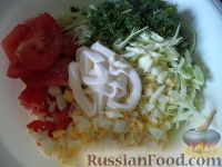 Фото приготовления рецепта: Легкий салат из капусты - шаг №8