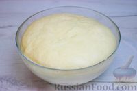 Фото приготовления рецепта: Открытый пирог с фаршем и сыром - шаг №9