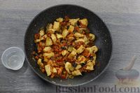 Фото приготовления рецепта: Индейка, тушенная с овощами в томатно-соевом соусе - шаг №11