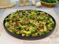 Фото к рецепту: Жареная брокколи с грибами
