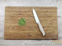 Фото приготовления рецепта: Рагу с фаршем, картошкой и оливками - шаг №5