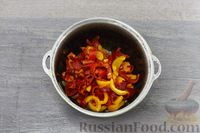 Фото приготовления рецепта: Салат из тыквы с болгарским перцем и морковью (на зиму) - шаг №4