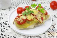 Фото приготовления рецепта: Курица с яблоками, помидорами и сыром (в микроволновке) - шаг №14