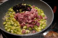 Фото приготовления рецепта: Макароны, запечённые с кабачками, ветчиной и сыром - шаг №7