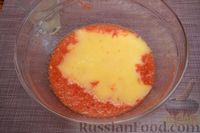 Фото приготовления рецепта: Грейпфрутовый пирог с сиропной пропиткой - шаг №7