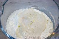 Фото приготовления рецепта: Луковые булочки - шаг №3