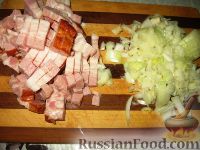 Фото приготовления рецепта: Запеканка из макарон, грудинки и шпината - шаг №2