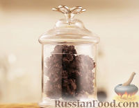 Фото к рецепту: Криспи из черного шоколада с фундуком
