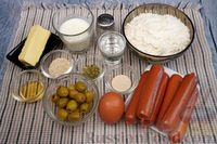 Фото приготовления рецепта: Сосиски в дрожжевом тесте с оливками - шаг №1