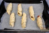 Фото приготовления рецепта: Сосиски в дрожжевом тесте с оливками - шаг №13