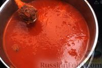 Фото приготовления рецепта: Томатный крем-суп с обжаренными фрикадельками - шаг №12