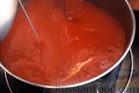 Фото приготовления рецепта: Томатный крем-суп с обжаренными фрикадельками - шаг №13