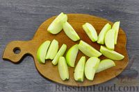 Фото приготовления рецепта: Печень с клюквой и яблоками, в духовке - шаг №6