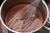 Фото приготовления рецепта: Шоколадные конфеты с печеньем и грецкими орехами - шаг №7