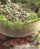 Фото к рецепту: Салат из зеленого горошка