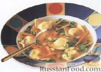 Фото к рецепту: Овощной суп с равиоли