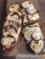 Фото к рецепту: Бутерброд с баклажаном и сыром