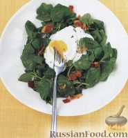 Фото к рецепту: Салат из шпината с яйцами-пашот