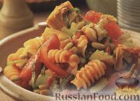 Фото к рецепту: Макароны с овощами и зеленью