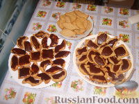 Фото к рецепту: Ореховые печенюшки с шоколадом