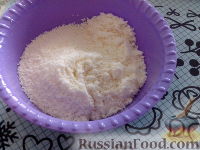 Фото приготовления рецепта: Нежный пирог с творожно-абрикосово-маковой начинкой - шаг №2