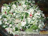 Фото приготовления рецепта: Творожный салат - шаг №3