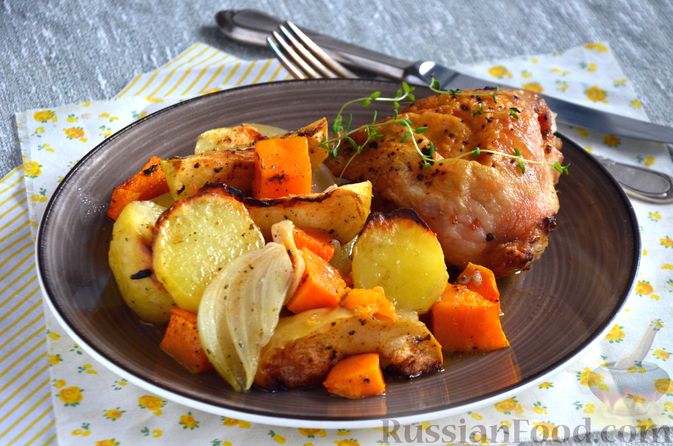 Курица с картошкой и грибами в духовке – кулинарный рецепт