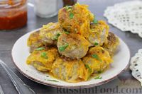 Фото к рецепту: Мясные тефтели с грибами и булгуром, запечённые в сметанно-томатном соусе
