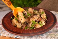 Фото к рецепту: Цветная капуста, тушенная с грибами и стручковой фасолью в сметане