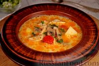 Фото к рецепту: Куриный суп с грибами, горошком и сливками