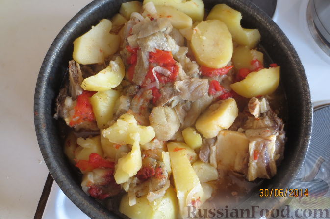 Рецепт Тава (картофель с говядиной, баклажанами и помидорами)