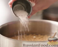 Фото приготовления рецепта: Хумус с оливковым маслом и паприкой - шаг №3